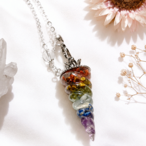 Pendule Torsadé 7 Chakras – Harmonie, intuition et équilibre énergétique